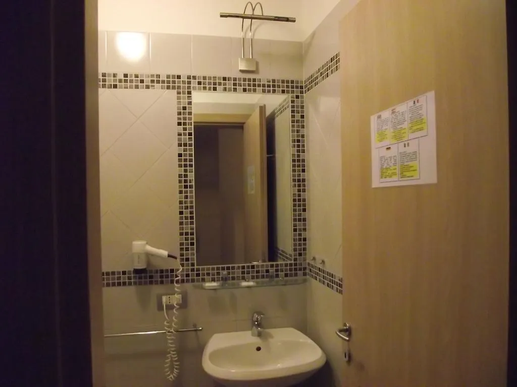 Hotel Elide Rome Italy