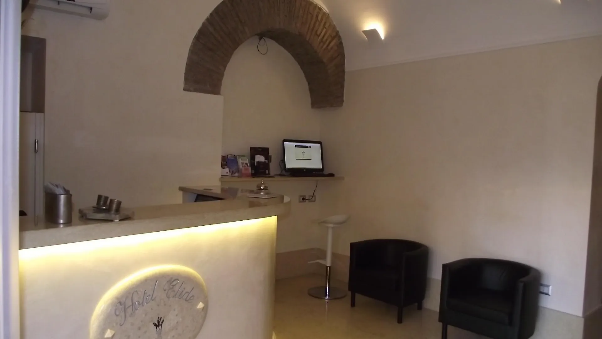 Hotel Elide Rome 3*,