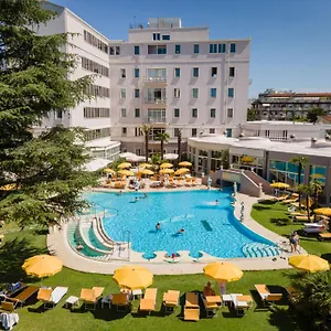 **** Hotel Terme Helvetia Italien