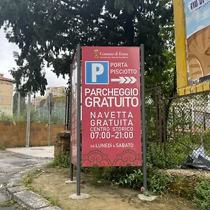 La Casa Sulla Piazza Italia