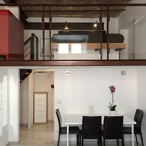  Apartament Inner House